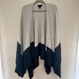 Steve Madden two-toned shawl